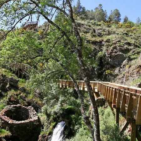 Casa Terrea Com 3 Quartos E Piscina Villa *