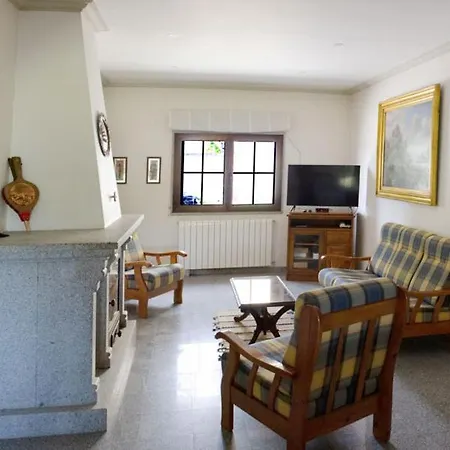 Villa Casa Terrea Com 3 Quartos E Piscina *
